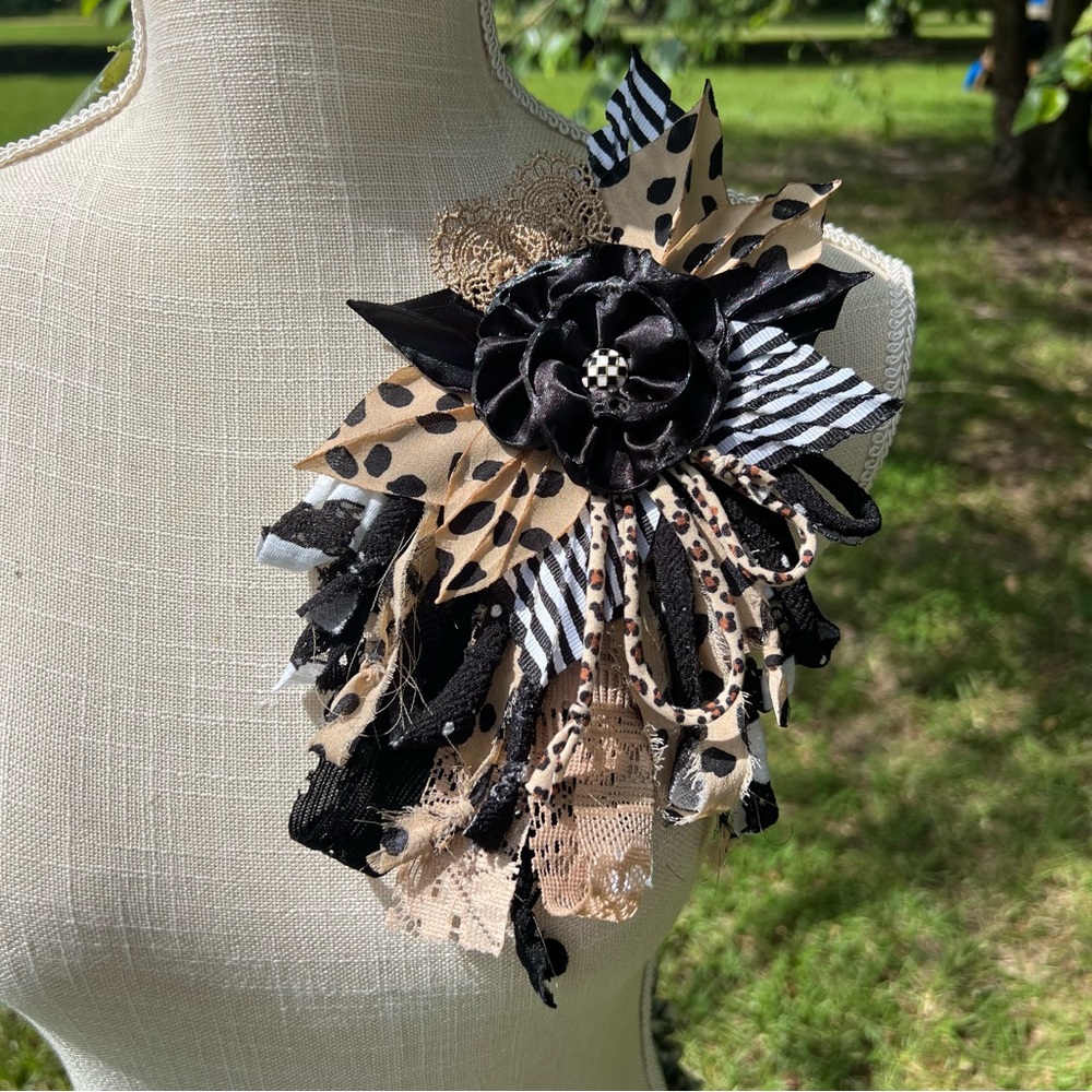 Scrappy Fabric Flower Pin/Brooch/Corsage
